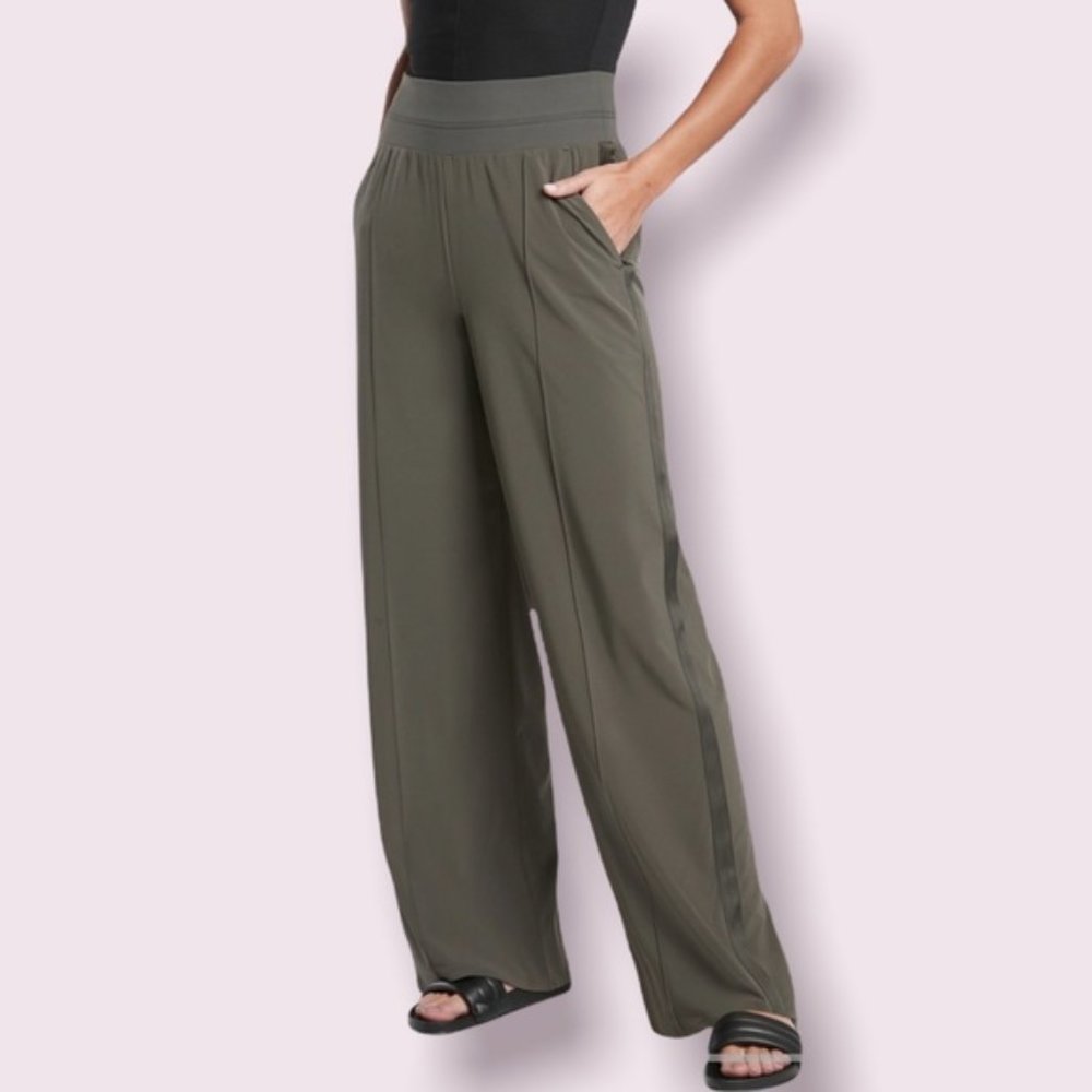 NWT Athleta Nolita Wide Leg Pant, Mountain Olive, Size 16